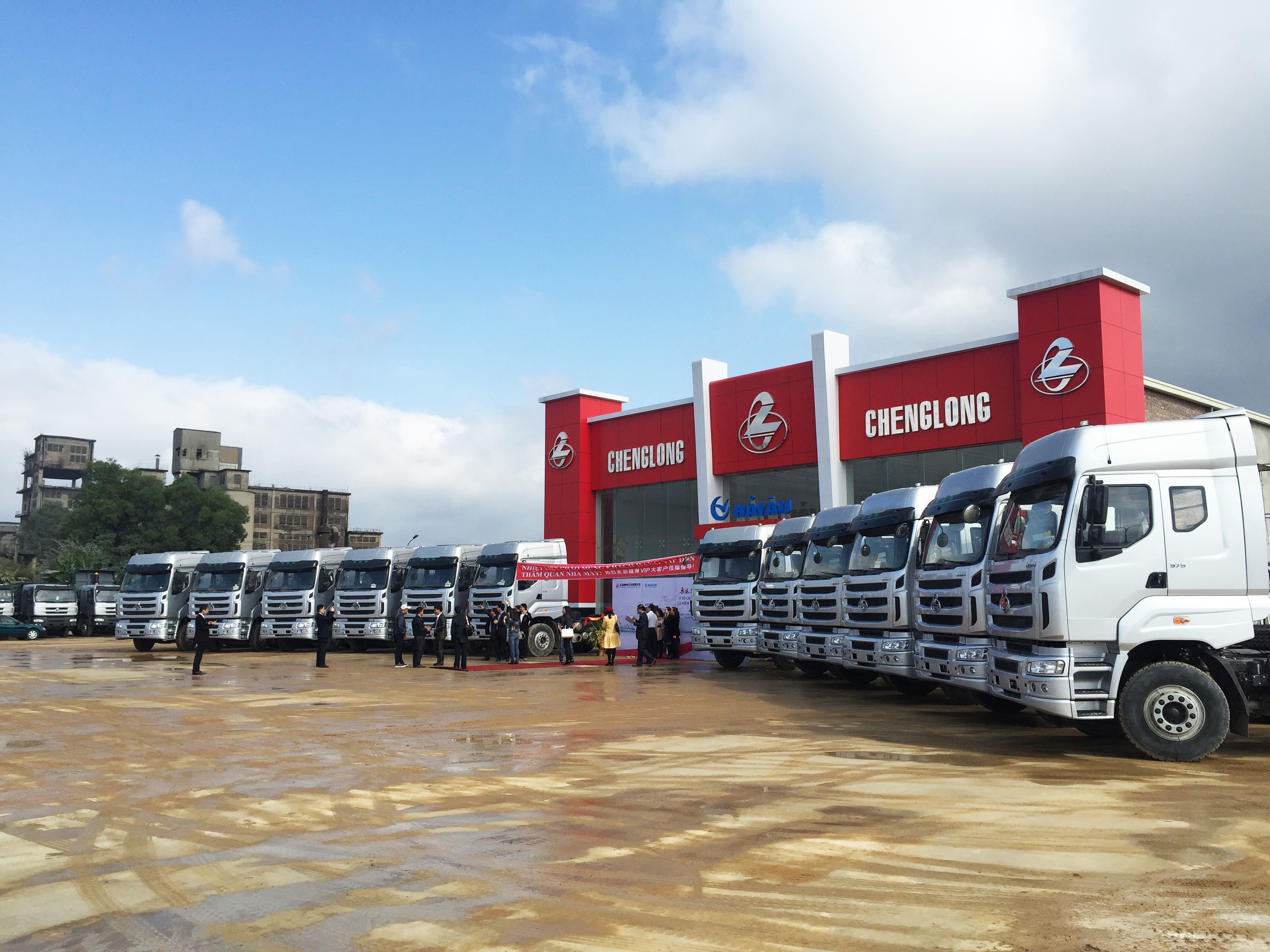 xe-dau-keo-chenglong-400hp xe-dau-keo-chenglong-400hp